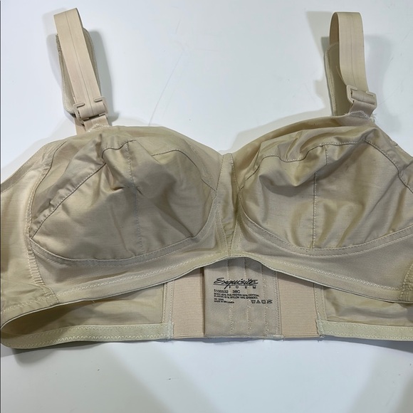 Other - Cream T-Shirt Bra with Molded Cups and Adjustable Straps